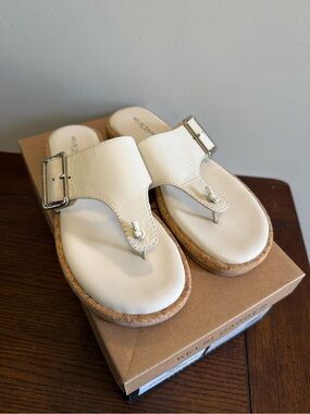 Kelsi Dagger Theoryln cream Leather Cork Thong Sandals NEW 7.5